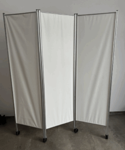 Lehký přenosný paravan 3-dílný s kolečky