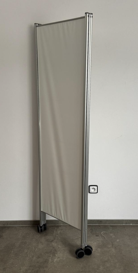 Lehký přenosný paravan 3-dílný s kolečky - Obrázek 2